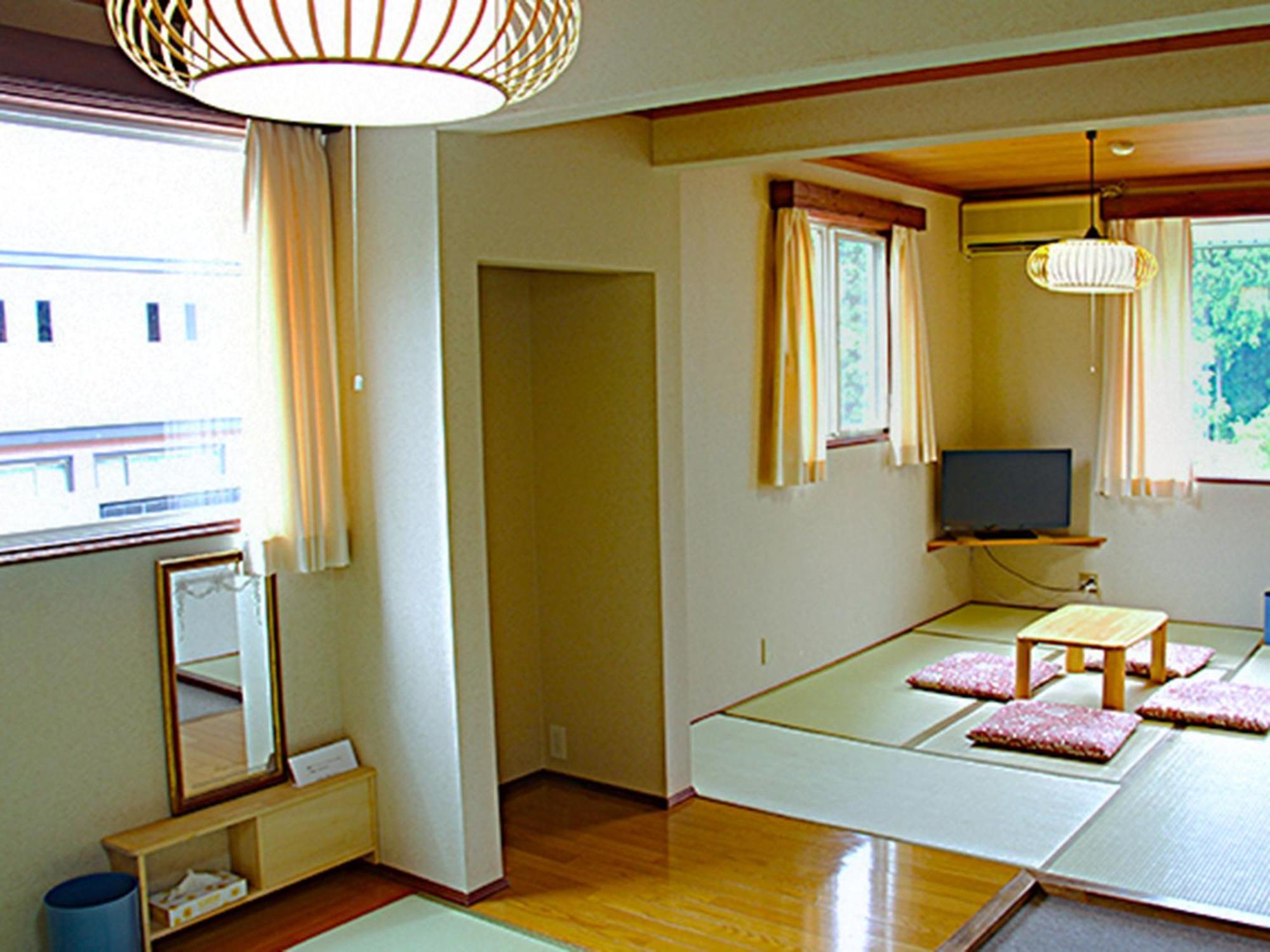 Pension Come Minamiuonuma Экстерьер фото